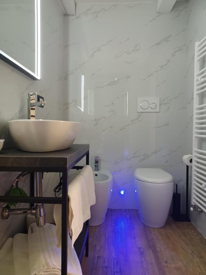 All'1 Di Rajno' Relaxing Aparthotel 레체 외부 사진